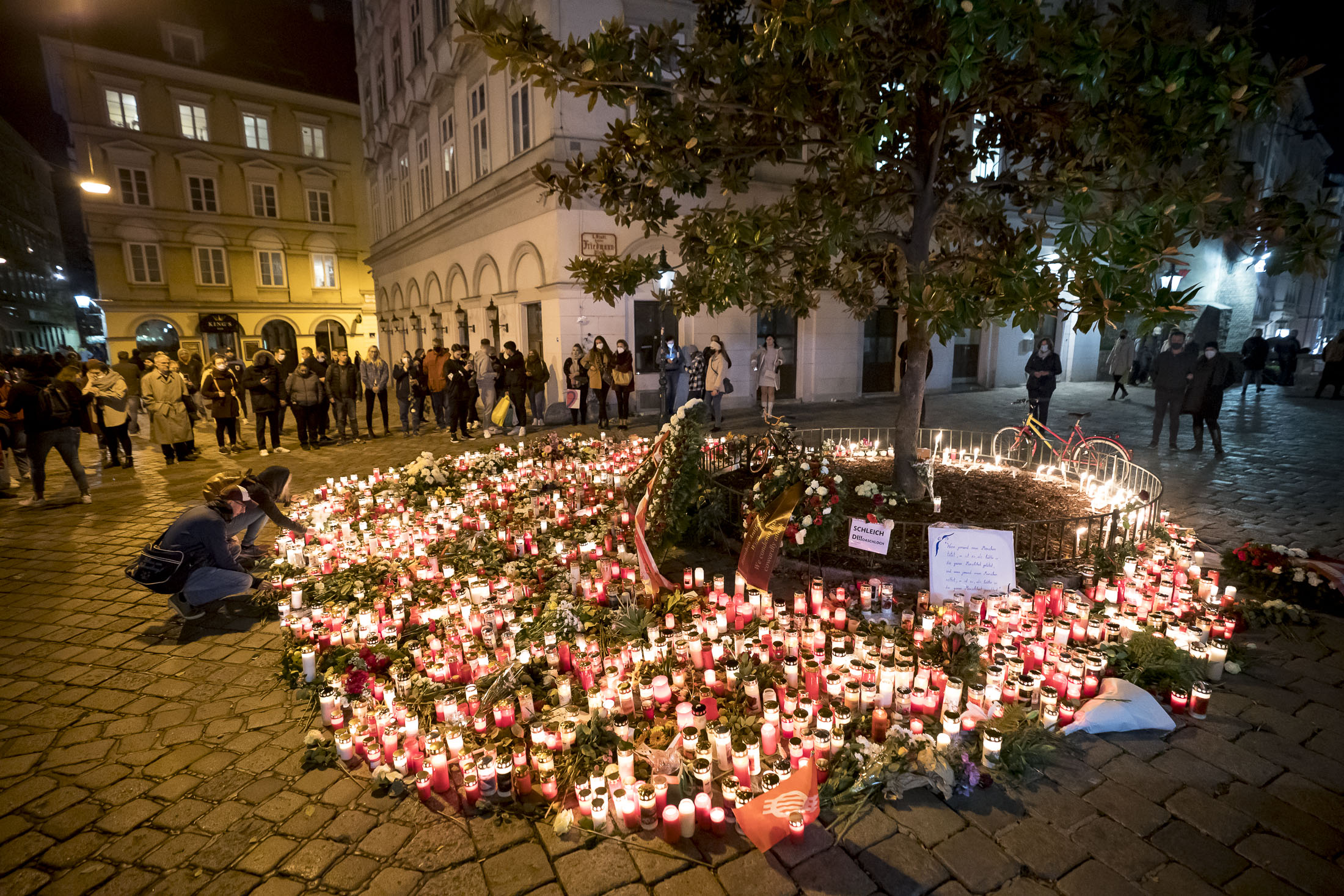 Kerzenmeer in der Wiener Innenstadt